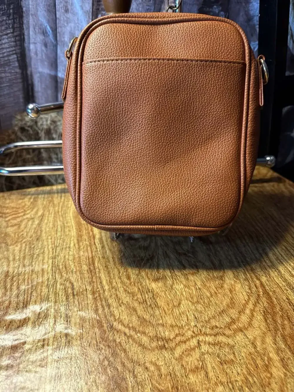 Women's Vintage Brown Faux Leather Multi-Compartment Crossbody Bag with Front Bu - Picture 2 of 4
